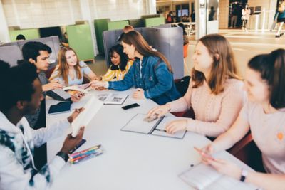 University undergraduates studying in the Monica Partridge building. Friday November 5th 2021.Megan Mahoney (blue top); Jane Israel (denim jacket); Sara Bintey Kabir (yellow top); Francis Adam (black and white hoodie); Lucy Woodward and Khaqan Khan (red jumper).