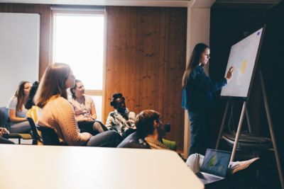 University undergraduate students studying in the Monica Partridge Building Digital Hub. Friday November 5th 2021.