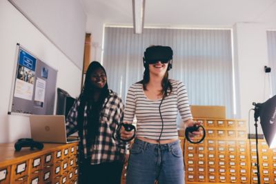 American and Canadian Studies undergraduate students in the Digital Transformations Hub