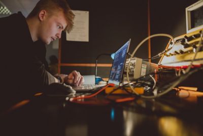 Undergraduate student Jacob Thorley measuring resonance with a rubidium optical pump in our A16 Dark Room in the Physics Building