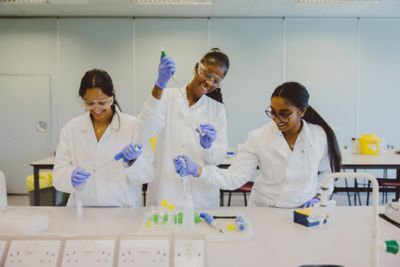 Undergraduate students in Clinical Skills lab C1A, University Park