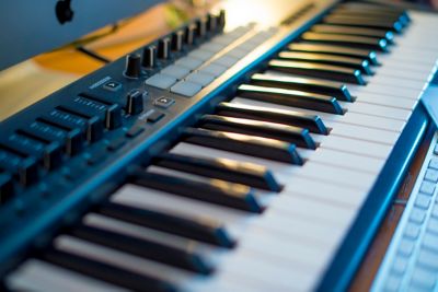 Undergraduate students in a Music department recording studio